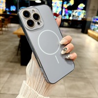 Étui de téléphone portable à aspiration magnétique en cercle fin givré électrolytique de haute qualité pour iPhone 16 15 14 Pro Max