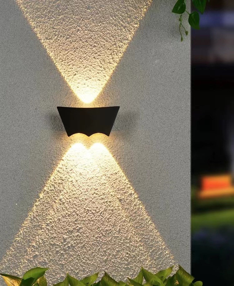 Modern LED Wall Lamp Outdoor Waterproof Light Fixture for Garden 3W