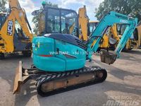 Excavatrice sur chenilles Kobelco SK55 d'occasion, 5 tonnes, moteur haute efficacité, d'origine japonaise, garantie 1 an, utilisation dans le bâtiment et l'agriculture