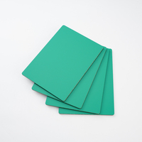 Panneau composite en aluminium ignifuge de 4 mm, revêtement PVDF blanc mat, ACP pour la rénovation de façades de bâtiments