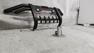 Nouveaux pare-chocs avant de voiture conçus barre de taureau en acier pour Lc200 <span class=keywords><strong>toyota</strong></span> nissan <span class=keywords><strong>ford</strong></span> jeep <span class=keywords><strong>ford</strong></span> Mitsushi Isuzu Dodge Mazda Chevrolet - Product Image 3