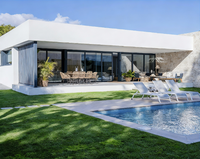 Maison préfabriquée en acier imperméable avec un design moderne pour l'hôtellerie et les bureaux