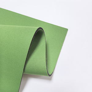 <span class=keywords><strong>Tissu</strong></span> en néoprène à <span class=keywords><strong>épais</strong></span>seur personnalisée, revêtement en caoutchouc SBR noir, 2 couches de tissus en polyester, feuille de néoprène imperméable pour gants - Product Image 1