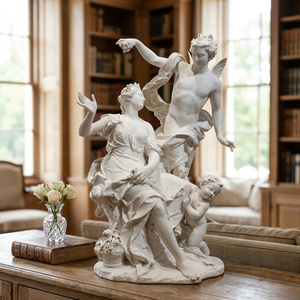 Sculptures <span class=keywords><strong>Renaissance</strong></span> Trio, représentant des anges et des femmes, retrouvées dans les jardins <span class=keywords><strong>de</strong></span> maisons <span class=keywords><strong>de</strong></span> prestige et les expositions <span class=keywords><strong>de</strong></span> galeries. Sculpture en marbre. - Product Image 4