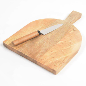 Planche à découper ronde en marbre et bois avec des rayures noires et blanches, design antidérapant - Product Image 5