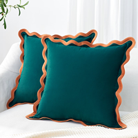 Housse de coussin en lin naturel personnalisée avec bordure festonnée colorée, toutes tailles, housse de coussin décorative en lin crème avec passepoil