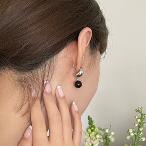 Boucles d'oreilles pendantes géométriques en forme de croissant de lune style français, en argent rhodié, esthétique vintage, avec pierres naturelles, pour femme, idéales pour les soirées - Product Image 5