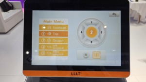 Dispositivo de Tratamiento Capilar KN-8000A3 con Terapia Láser LLLT Multifunción para el Crecimiento del Cabello y el Cuidado Capilar en Casos de <span class=keywords><strong>Alopecia</strong></span> Androgenica - Product Image 6