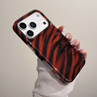 Coque pour iPhone Tendance Femme 2026 Motif Léopard IMD pour iPhone 18 17 16 15 Pro Max Étui Téléphone Léopard Vente en Gros