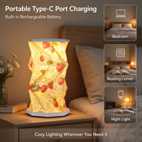 Cadeau d'anniversaire unique pour femmes, adorable lampe de table rechargeable à imprimé fraise, lampe de nuit LED portable à variation d'intensité tactile, style origami