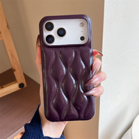 Accessoires de téléphone portable, coque arrière rigide en PU pour iPhone 12 13 14 15 16 17, style veste brillante tendance
