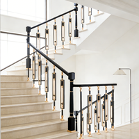 Balustres d'escalier en métal doré et noir de haute qualité, fabrication en usine, garde-corps d'escalier en aluminium pour hôtel, villa, appartement