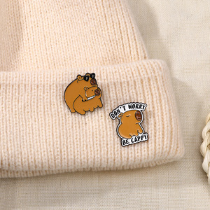 Capibara River Dolphin Cute Animal Series Insignia de metal Accesorios coleccionables Tecnología de aguja galvanizada - Product Image 3
