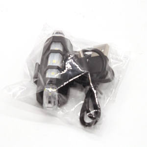 Feu arrière LED rechargeable par USB pour VTT, étanche, lumière d'avertissement de sécurité pour le cyclisme, à utiliser en extérieur - Product Image 6