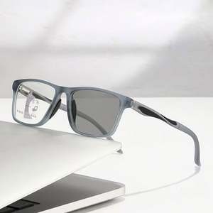 Gafas de Lectura Deportivas Multifocales con Cambio de Color Unisex 2025, Fotocromáticas, Anti Luz Azul - Product Image 4