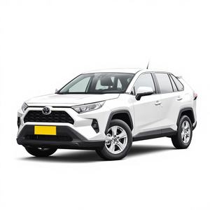 SUV Compacto Usado con Volante a la Izquierda en China, <span class=keywords><strong>Toyota</strong></span> <span class=keywords><strong>RAV4</strong></span> 2021 2.0l Cvt 2wd Fashion <span class=keywords><strong>Plus</strong></span>, Vehículos Usados en Venta - Product Image 1