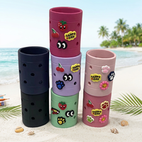 Accessoires amusants en plastique, imperméables, écologiques et réutilisables : porte-bouteille d'eau, breloque, sac de plage, manchon isotherme pour canette et housse pour boisson