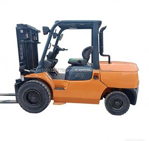 Utilisé pour les chariots élévateurs de 5 tonnes et 3 mètres, fabriqués au Japon, 100% originaux, modèle 2023, alimentés au diesel, garantie d'un an - Product Image 1