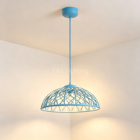Lampe suspendue en fer bleu creux, style nordique, pour salle à manger, chambre à coucher, chambre d'enfant, café, décoration de la maison
