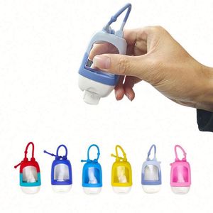 Distributeur de désinfectant pour les mains en silicone personnalisé avec logo, bouteille de voyage avec cordon de suspension, ouverture facile, capacité de 30 ml, multifonction - Product Image 4