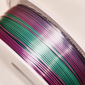 Filamento PLA Silk Multicolor Original de BambooLab 2026, Color <span class=keywords><strong>Dawn</strong></span> Radiance (13912), 1.75mm, Cambio de Color, Compatible con AMS Bambu Lab X1A1 P1 P2 H2D H2C - Product Image 1