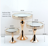 Ensemble de supports à gâteaux de luxe pour mariage en gros, présentoir à gâteaux et à en-cas pour buffet, support à gâteaux en cristal, métal doré, miroir