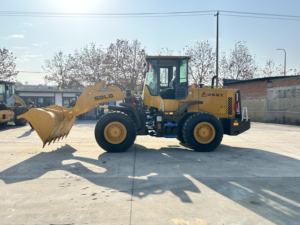 स्कॉन्डहैंड चीनी मूल व्हील लोडर ने लियूगोंग lg936l लोडर का उपयोग किया 3 टन एक मजबूत और शक्तिशाली इंजन से लैस है। - Product Image 4