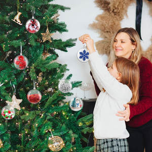 Perlengkapan personalisasi kustom akrilik Tahun Baru transparan 8cm pohon bening ornamen bola Natal dekorasi dengan logo - Product Image 1