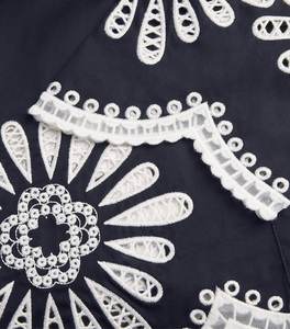 Wholesale Women's Cropped Blouse Long Sleeve Buttons-Up Embroidery Shirt Floral Vintage Cotton Turn Collar Casual Ladies <b>Tops</b> - Product Image 2