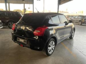 Voitures d'occasion élégantes, <span class=keywords><strong>Suzuki</strong></span> <span class=keywords><strong>Swift</strong></span> GL Hatchback 2022, prêtes à être expédiées - Product Image 2
