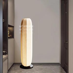 Lampadaire LED de 120 cm de hauteur, lumière chaude, commande tactile, design moderne, pour salon, chambre à coucher, décoration d'angle - Product Image 4