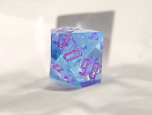 <span class=keywords><strong>Juego</strong></span> <span class=keywords><strong>de</strong></span> <span class=keywords><strong>dados</strong></span> poliédricos <span class=keywords><strong>de</strong></span> resina azul brillante, <span class=keywords><strong>dados</strong></span> hechos a mano con bordes afilados, <span class=keywords><strong>dados</strong></span> para juegos <span class=keywords><strong>de</strong></span> rol <span class=keywords><strong>de</strong></span> mesa, accesorio para juegos <span class=keywords><strong>de</strong></span> mesa - Product Image 4