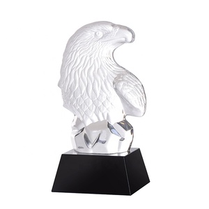 Nuovi Prodotti Più Popolari Nuovo Regalo di Compleanno Regalo di Laurea di Cristallo Aquila E Scultura Di Cristallo - Product Image 1