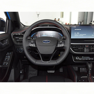 Voiture d'occasion <span class=keywords><strong>Ford</strong></span> <span class=keywords><strong>Focus</strong></span> 2022 Berline EcoBoost 180 2WD Automatique <span class=keywords><strong>ST</strong></span> <span class=keywords><strong>Line</strong></span> Faible kilométrage Bon état - Product Image 5