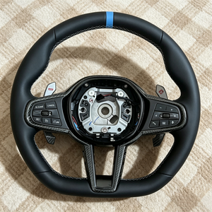 Volante Deportivo de Cuero M Sport para <span class=keywords><strong>BMW</strong></span> M3 M4 M5 M6 X3 G30 X4 X5 X6 X7 <span class=keywords><strong>X8</strong></span> G01 G12 G20 G80 G82 330i M340i - Product Image 1