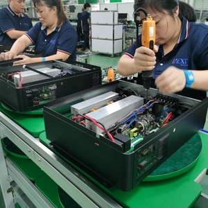 Hoge Kwaliteit Dual Pv Input Rs485 Bms 2 <span class=keywords><strong>Mppt</strong></span> Lader <span class=keywords><strong>Controller</strong></span> Aan/Uit Grid 10.2kw Hybride Zonne-Energie Omvormer - Product Image 5