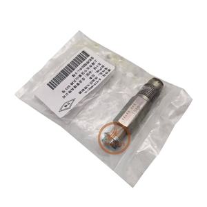 วาล์วจำกัดแรงดันคอมมอนเรล 095420-0260 8-97318691-0 ใช้ได้กับปั๊ม HP3 CDI 4HK1 6HK1 6WF1 6WG1 - Product Image 4