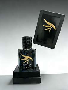 Perfume de Mujer de Alta Calidad de la Marca de Lujo Cologne 11, Disponible en Estados Unidos en 2-4 Días - Product Image 3