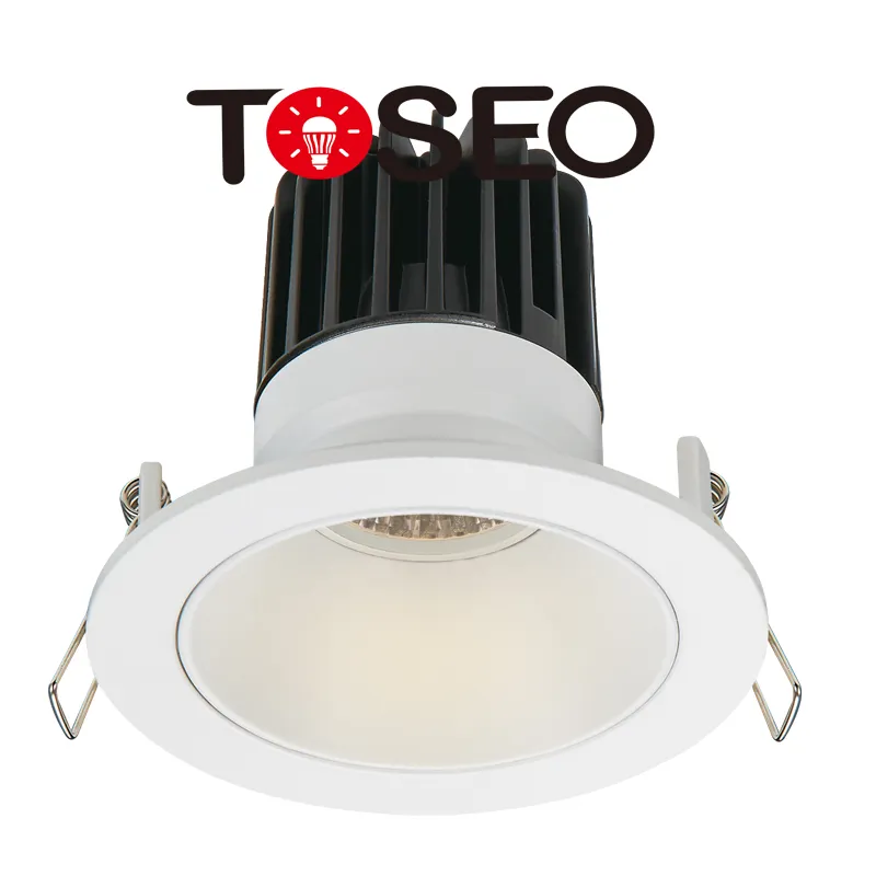 Lumières ignifuges de plafond ignifuge de la norme IP65 d'approbation de l'europe avec le Downlight enfoncé par radiateur de Led