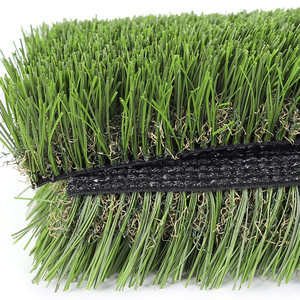 Rollo de alfombra de césped sintético para exteriores de 10mm-50mm de alta calidad, césped verde Natural para decoración de paisaje, césped Artificial - Product Image 6