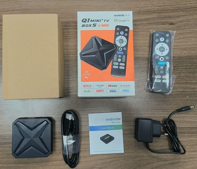 Factory Wholesale 2.4G 5G DUAL WiFi6 BT 4K HDR Decoding Quad Core RK3518 Android 14 ATV Smart Media Player TV Box Q1 MINI +