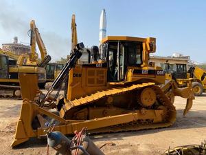 Bulldozer Caterpillar D8R/9R d'occasion en bon état d'entretien, modèle 2018, moteur 90 CV, capacité de bulldozing de 8,6 m - Product Image 6