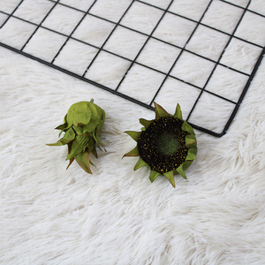 Composition de têtes de fleurs de tournesol artificielles en soie, vente en gros, export, cadeau, mariage, extérieur, Saint-Valentin - Product Image 4