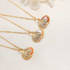 จี้เปลือกหอยทองคำแท้จากแหล่งผลิตโดยตรง เครื่องประดับมุกพรีเมียม สำหรับอินฟลูเอนเซอร์ไลฟ์สด ขายส่ง - Product Image 1