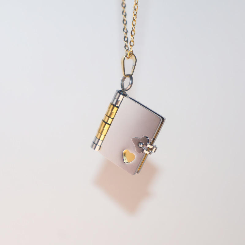 Libro oro e argento