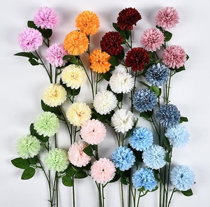 Boule de soie bon marché <span class=keywords><strong>chrysanthème</strong></span> artificiel Ping pong <span class=keywords><strong>chrysanthème</strong></span> pour décoration d'événements de mariage - Product Image 1