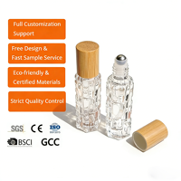 Flacon roll-on carré en verre de 10 ml avec bouchon en aluminium électroplaqué, vide, pour huiles essentielles (usage cosmétique industriel)