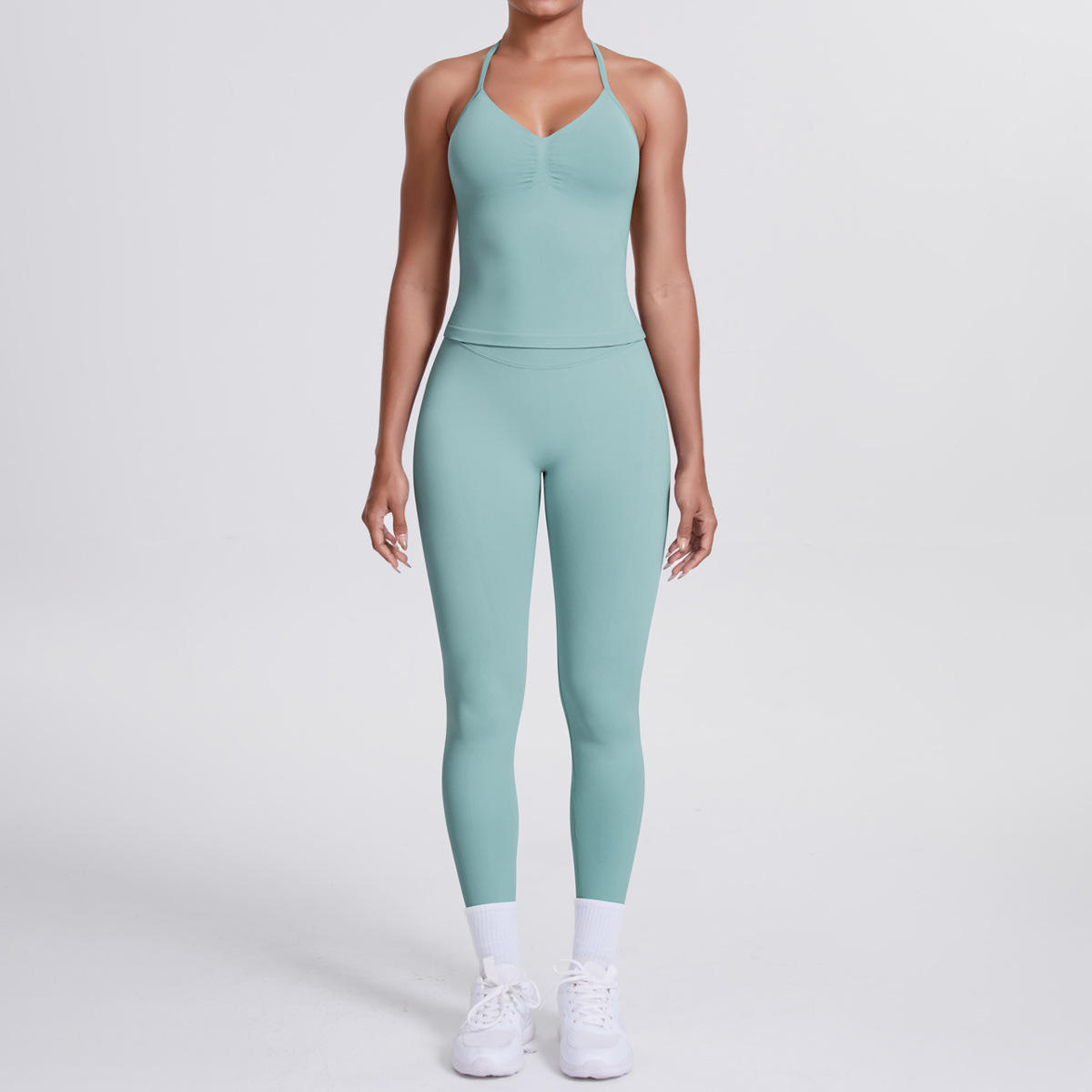 สีเขียวอ่อน