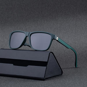 Gafas de sol Lafite con montura cuadrada para hombre, lentes polarizadas UV400 TAC, montura de Metal y plástico negro, gafas de sol de clase 2 con estuche - Product Image 3