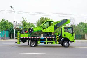 Isuzu 4x4 Premium 33m Telescopic Boom Lift Truck Stable Hydraulic System <b>Power</b> Line Maintenance - Product Image 4